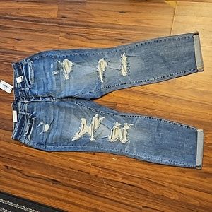 JUDY blue distressed 14w